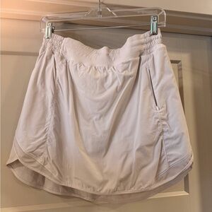 lululemon HR Hotty Hot Skirt Athletic Skirt with Elastic Waist
